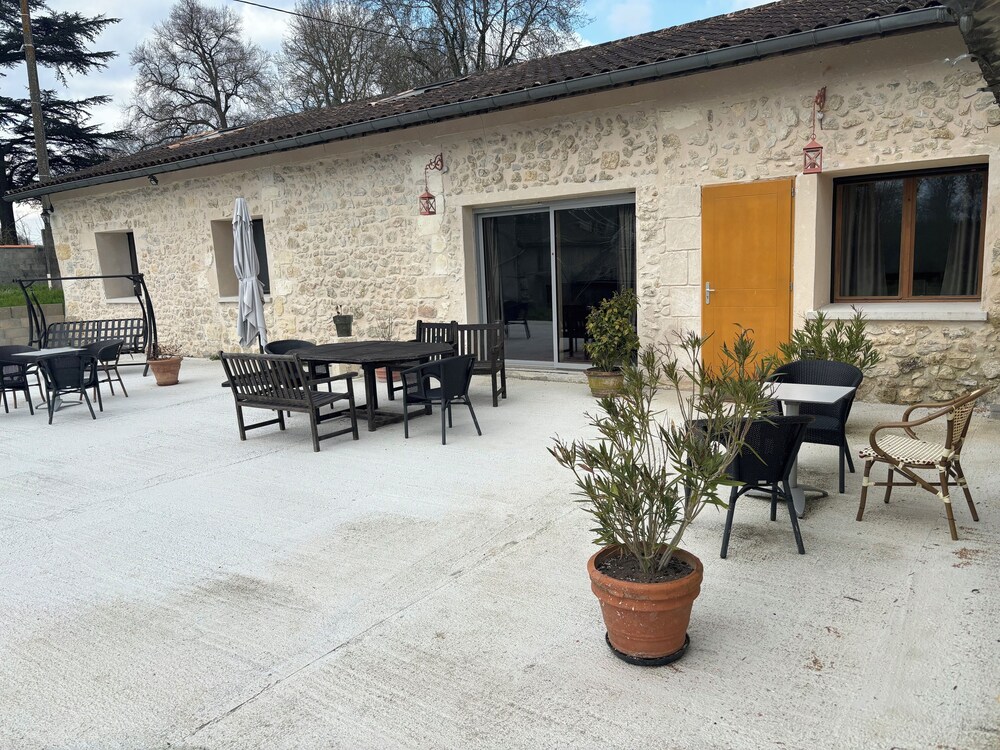 Château Chatillon Hôtel à Saint-Sulpice-et-Cameyrac