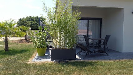 Emlavie, Hôtel à Chasseneuil-du-Poitou