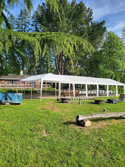 Location Etang Peche, Hôtel à Sévignac