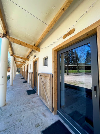 La Petite Auberge Insolite Hôtel à Saint-Affrique