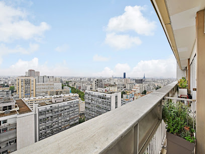 Bright Studio With Balcony - 2P- Eiffel Tower View- Belvilla By Oyo, Hôtel à Paris 13