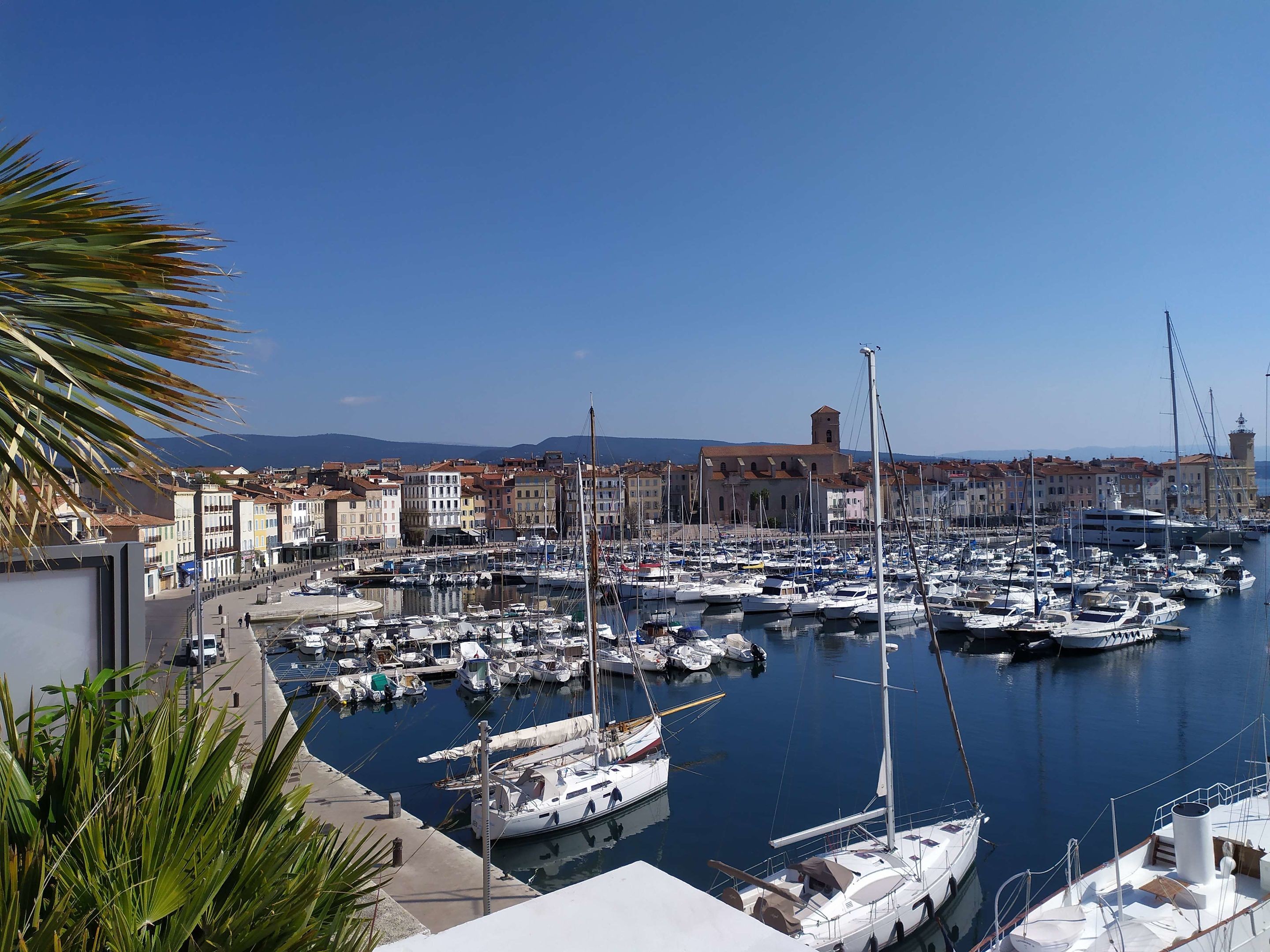 BEST WESTERN PREMIER Hôtel Du Vieux Port, Hôtel à La Ciotat