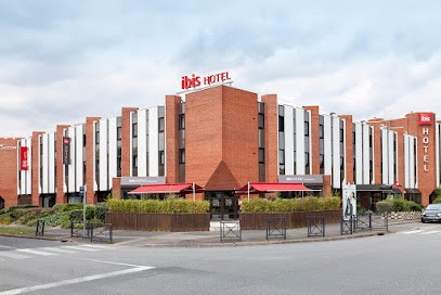 Ibis Évry-Courcouronnes, Hôtel à Évry