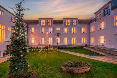 Appart'hôtel Horloge - Proche Disneyland, Résidence Hôtelière à Montévrain
