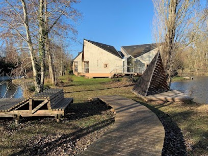 Hôtel L'ile Du Saussay, Hôtel à Itteville