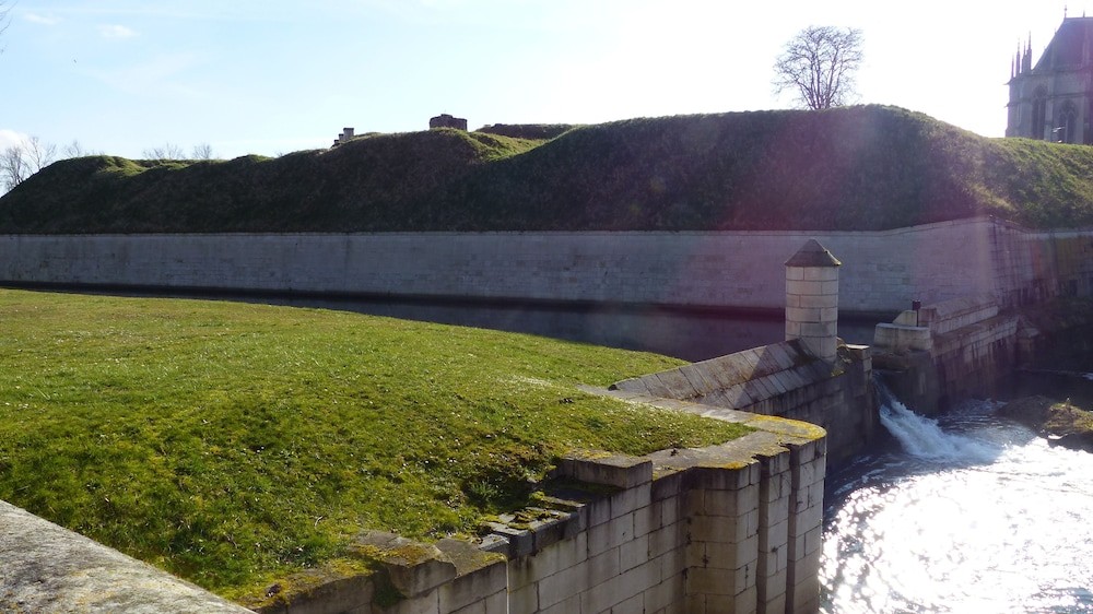 Hotel De L'Europe, Hôtel à Toul