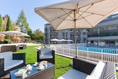 RÉSIDENCE LA RÉSERVE, Résidence Hôtelière à Ferney-Voltaire