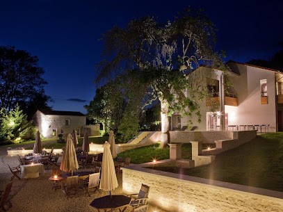 Logis Hôtel la Source Bleue, Hôtel à Gudmont-Villiers