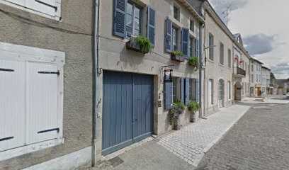Gîte Le Grand Logis, Hôtel à Lussac-les-Châteaux