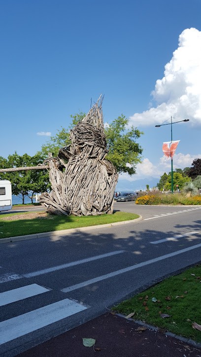 Leoni Sarl, Hôtel à Évian-les-Bains