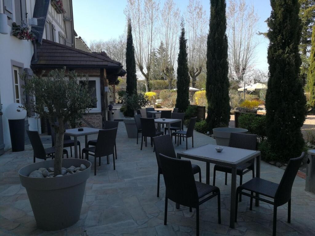 Hostellerie Bourguignonne, Hôtel à Verdun-sur-le-Doubs