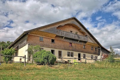 Auberge Sur La Roche, Hôtel à Villers-le-Lac