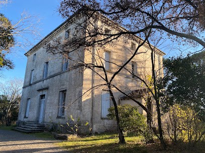 Notre Dame De La Gardiolle, Hôtel à Conqueyrac