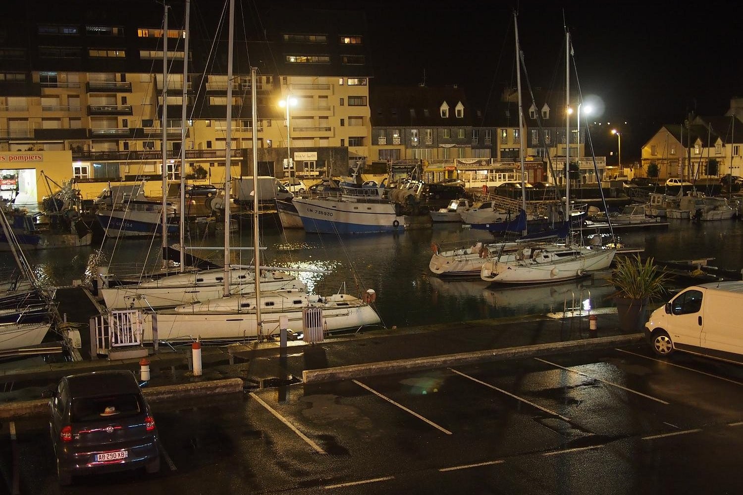 Hotel-Restaurant Les Alizes, Hôtel à Courseulles-sur-Mer