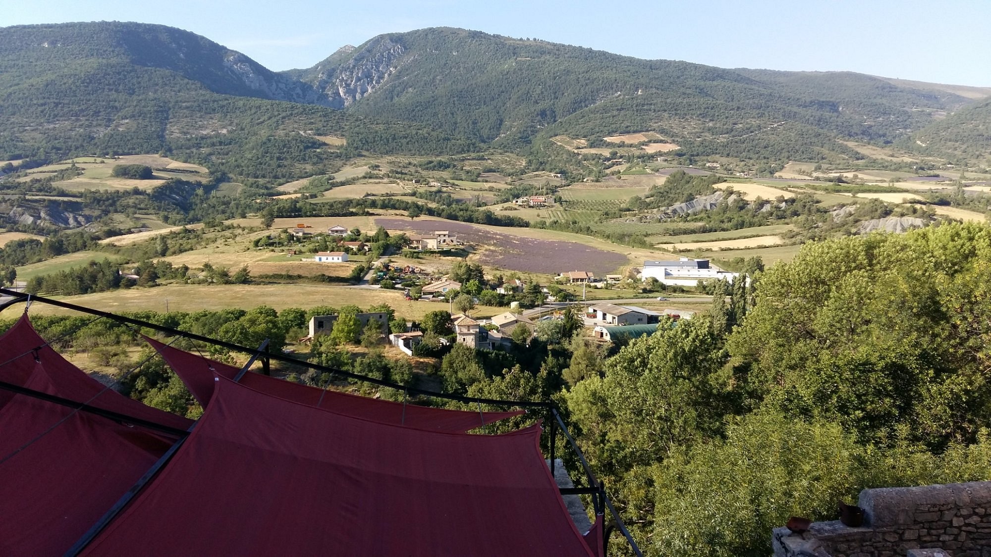 La Clavelière, Hôtel à Saint-Auban-sur-l'Ouvèze