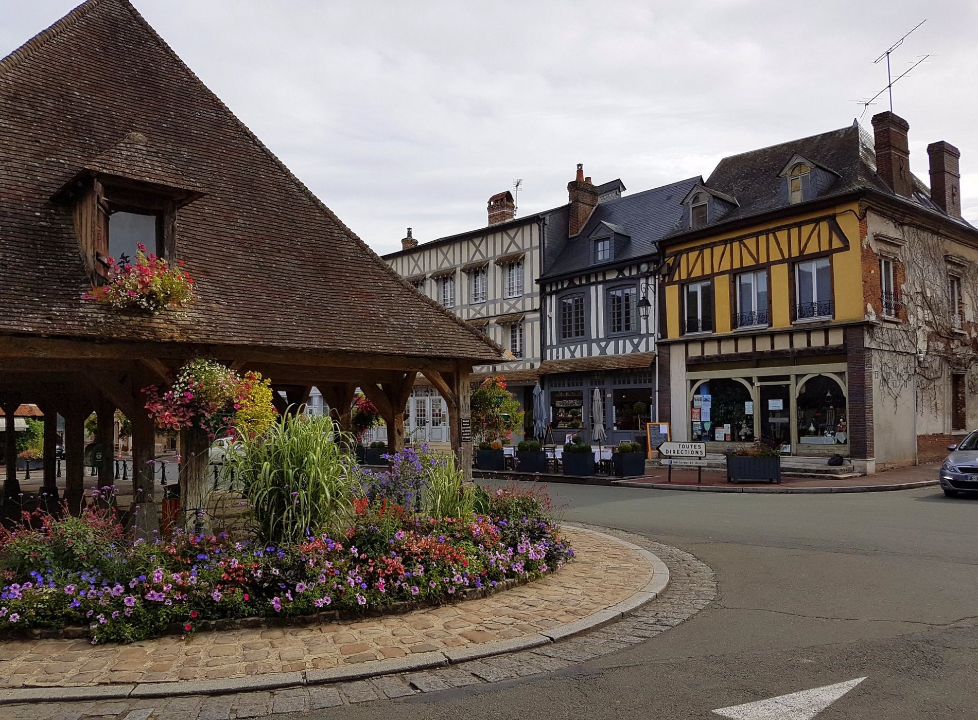 Les Lions De Beauclerc, Hôtel à Lyons-la-Forêt