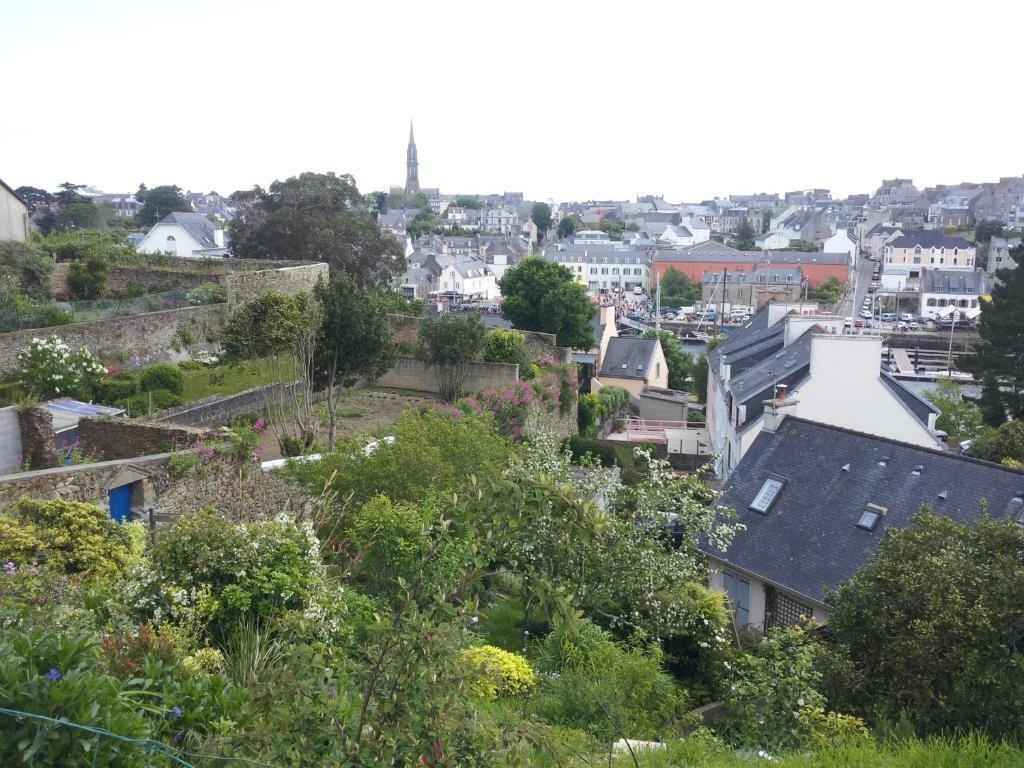 Cit'Hotel Du Port Rhu, Hôtel à Douarnenez