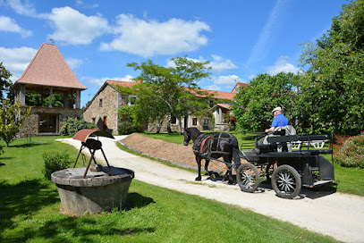 Maison De Vacances Dordogne-Périgord, Hôtel à Bussière-Badil