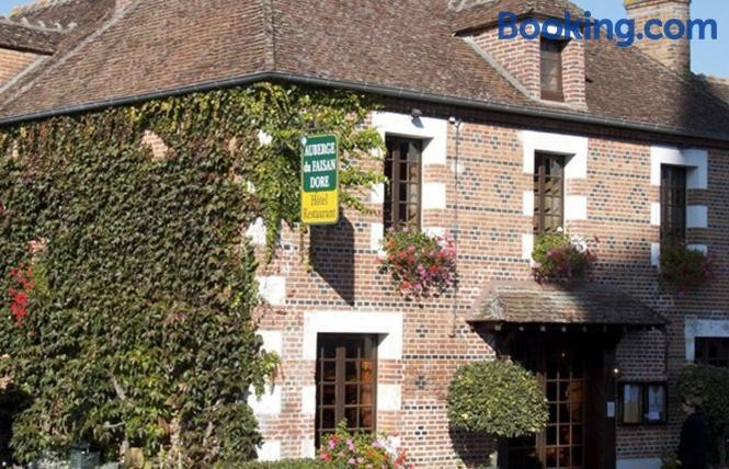 Auberge du Faisan Doré, Hôtel à Saint-Florent