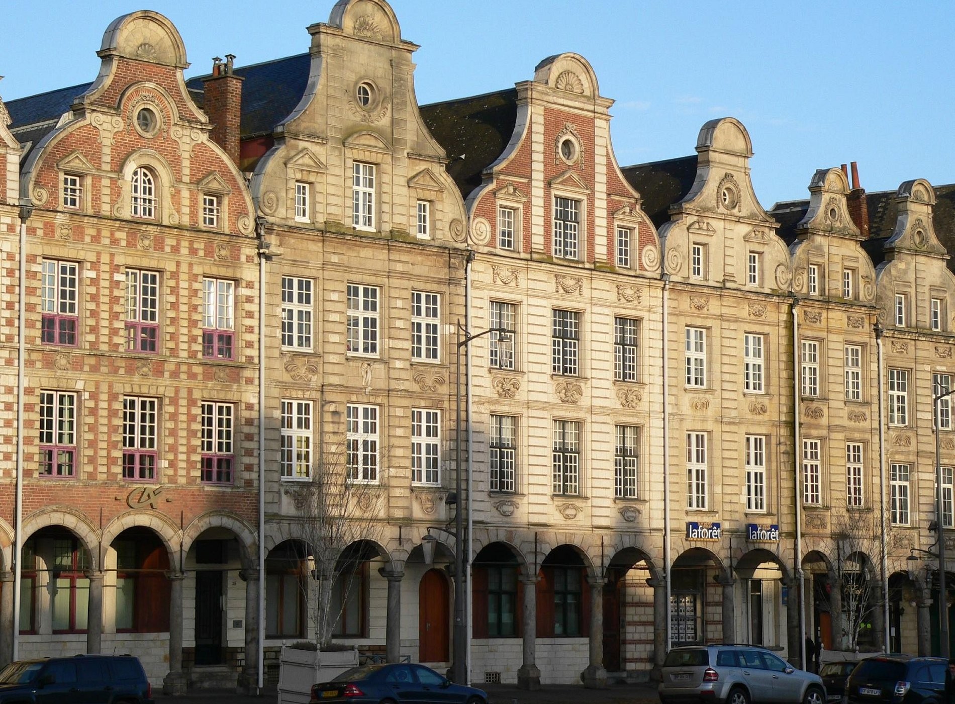 Modern Hotel, Hôtel à Arras