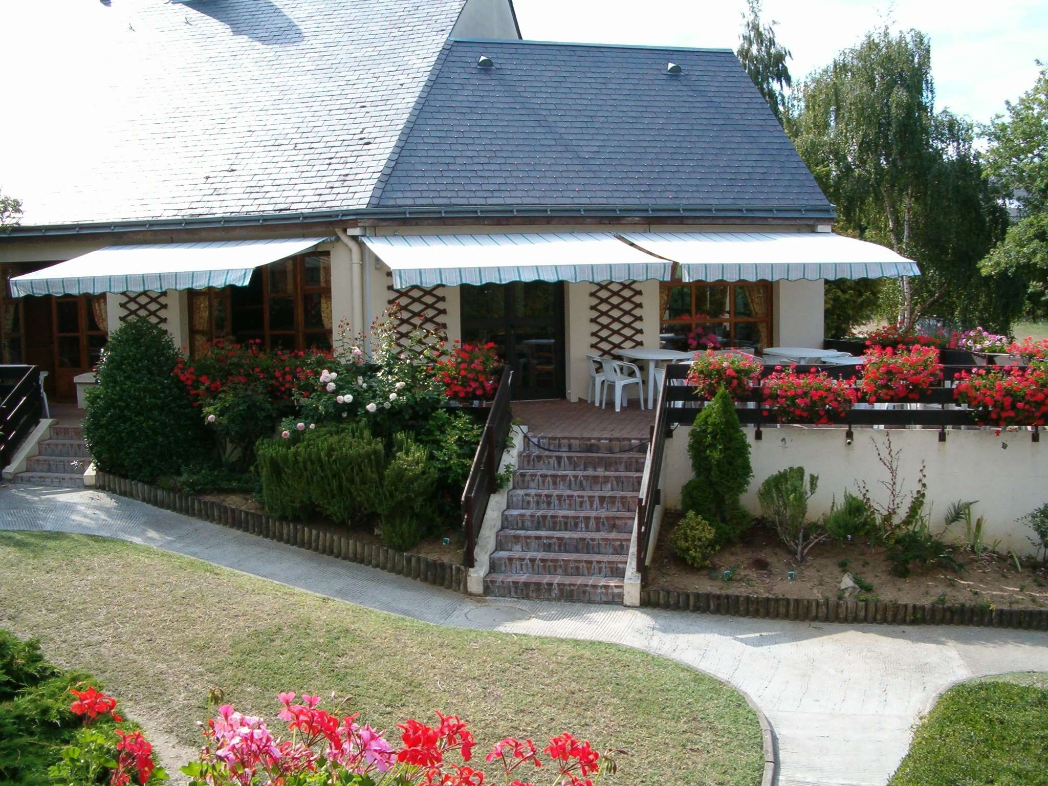 Hôtel Restaurant Campanile Saumur, Hôtel à Chacé