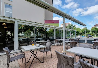 B&B HOTEL Montbéliard Sochaux, Hôtel à Sochaux