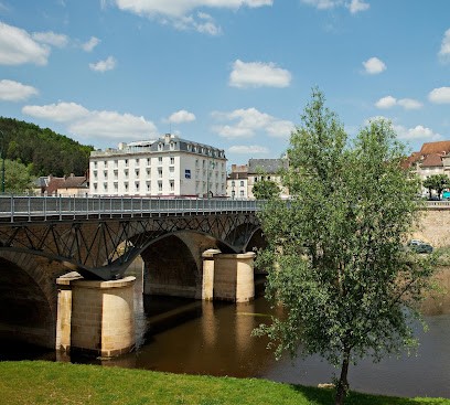 Hôtel Royal Vézère, Hôtel au Bugue