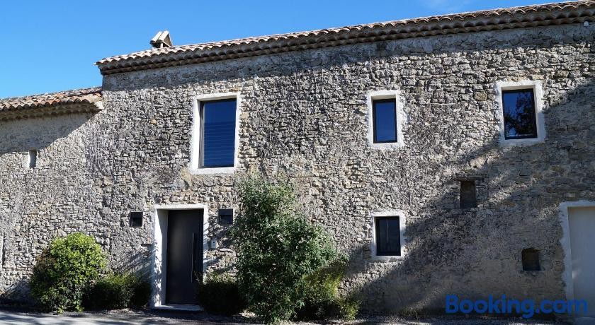 Le Mas De Colongene, Hôtel à Faucon