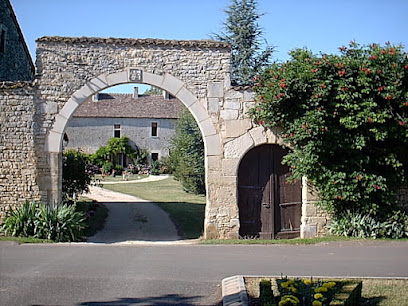 La Maison Noble, Hôtel à Champagné-le-Sec