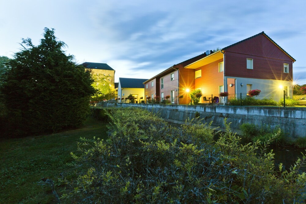 Le Moulin Marin, Hôtel à Lapalisse