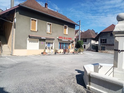 Hotel Restaurant de la Poste, Hôtel à Peyrieu
