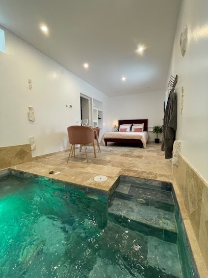 Love Room La Parenthèse, Hôtel à Saint-Nexans