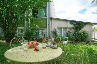 Hôtel Aerotel, Hôtel à Saint-Cyr-l'École