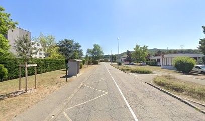 Verpotel, Hôtel à Saint-Quentin-Fallavier