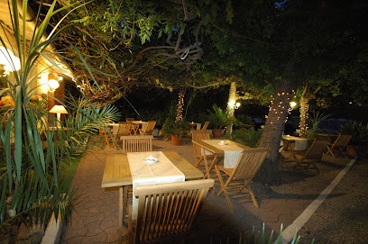 Hotel Le Castellamar, Hôtel à Sainte-Maxime