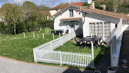 Gîte Des Tournesols Hôtel à Oradour-Fanais
