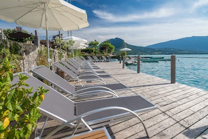 Abbaye de Talloires, Hôtel à Alex