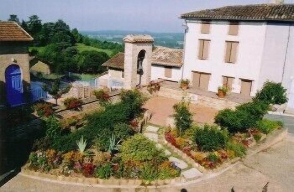 Logis l'Auberge du Quercy Blanc, Hôtel à Molières