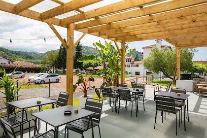 Hôtel Bonnet, Hôtel à Saint-Pée-sur-Nivelle