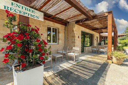 Hôtel L'Oustal De Vézac, Hôtel à Vézac