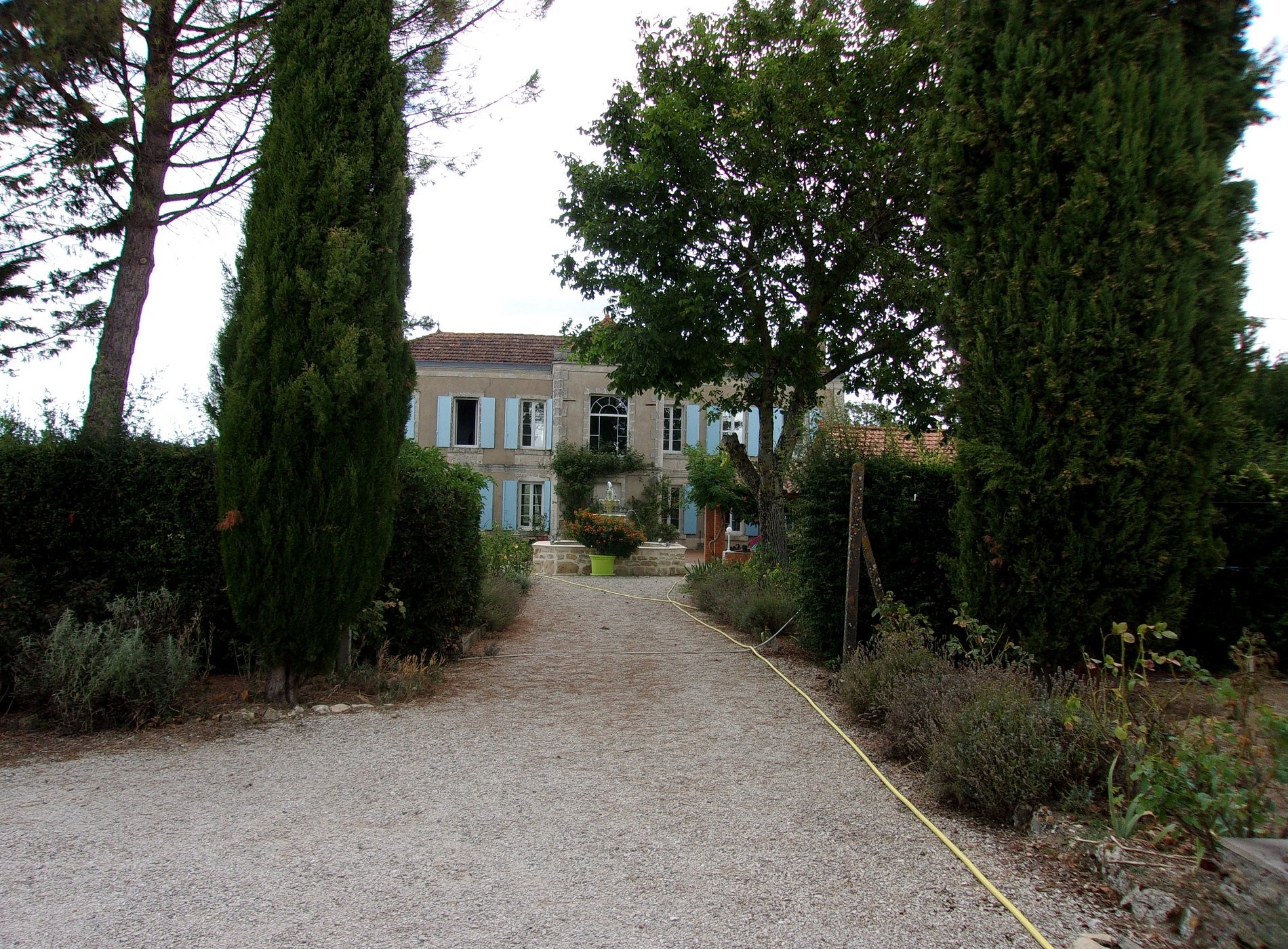 L'Isle De Bourbon, Hôtel au Gué-de-Velluire