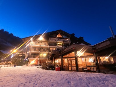 Chalet-Hôtel La Chemenaz, The Originals Relais, Hôtel aux Contamines-Montjoie