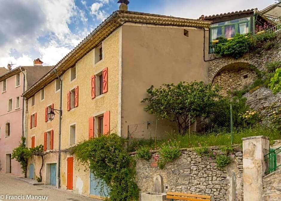 Hôtel BELVUE, Hôtel à Sault