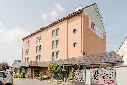 Cap Hotel, Hôtel à Noyelles-Godault