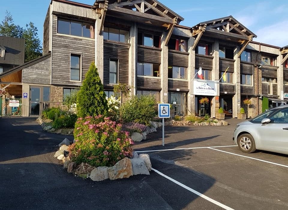 Résidence Le Bois De La Reine, Résidence Hôtelière à Besse-et-Saint-Anastaise