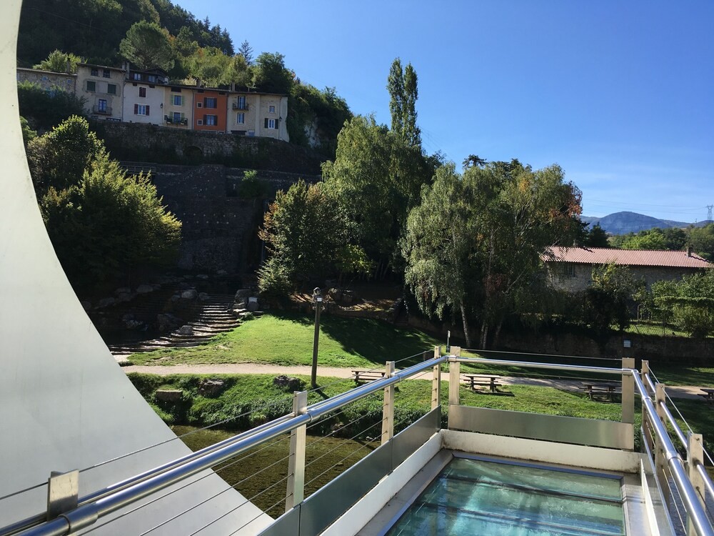 Hôtel Et Restaurant Du Musée De L'eau, Hôtel à Pont-en-Royans