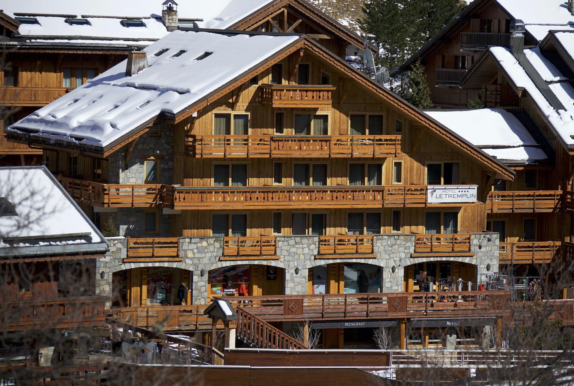 Hotel Le Tremplin, Hôtel aux Allues