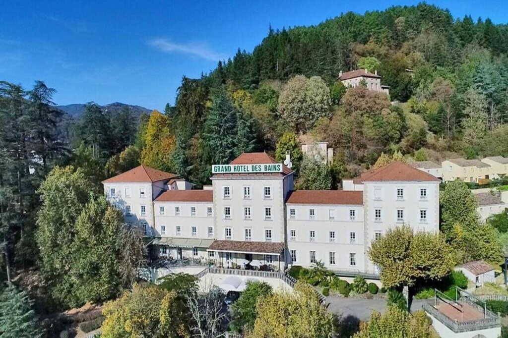Grand Hôtel Des Bains, Hôtel à Vals-les-Bains