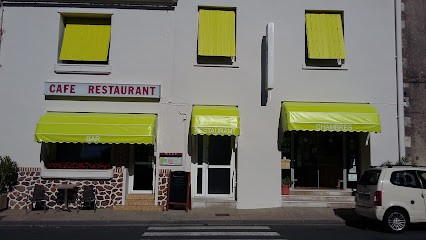 Restaurant / Chambres D'hôtes De La Poste, Hôtel à La Châtaigneraie