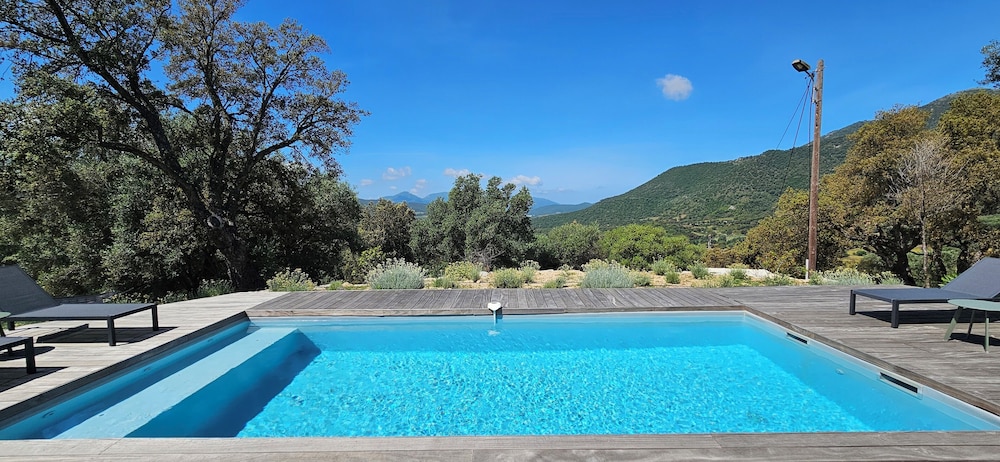 Hôtel Résidence Casa Pian D'olmo, Hôtel à Olmiccia